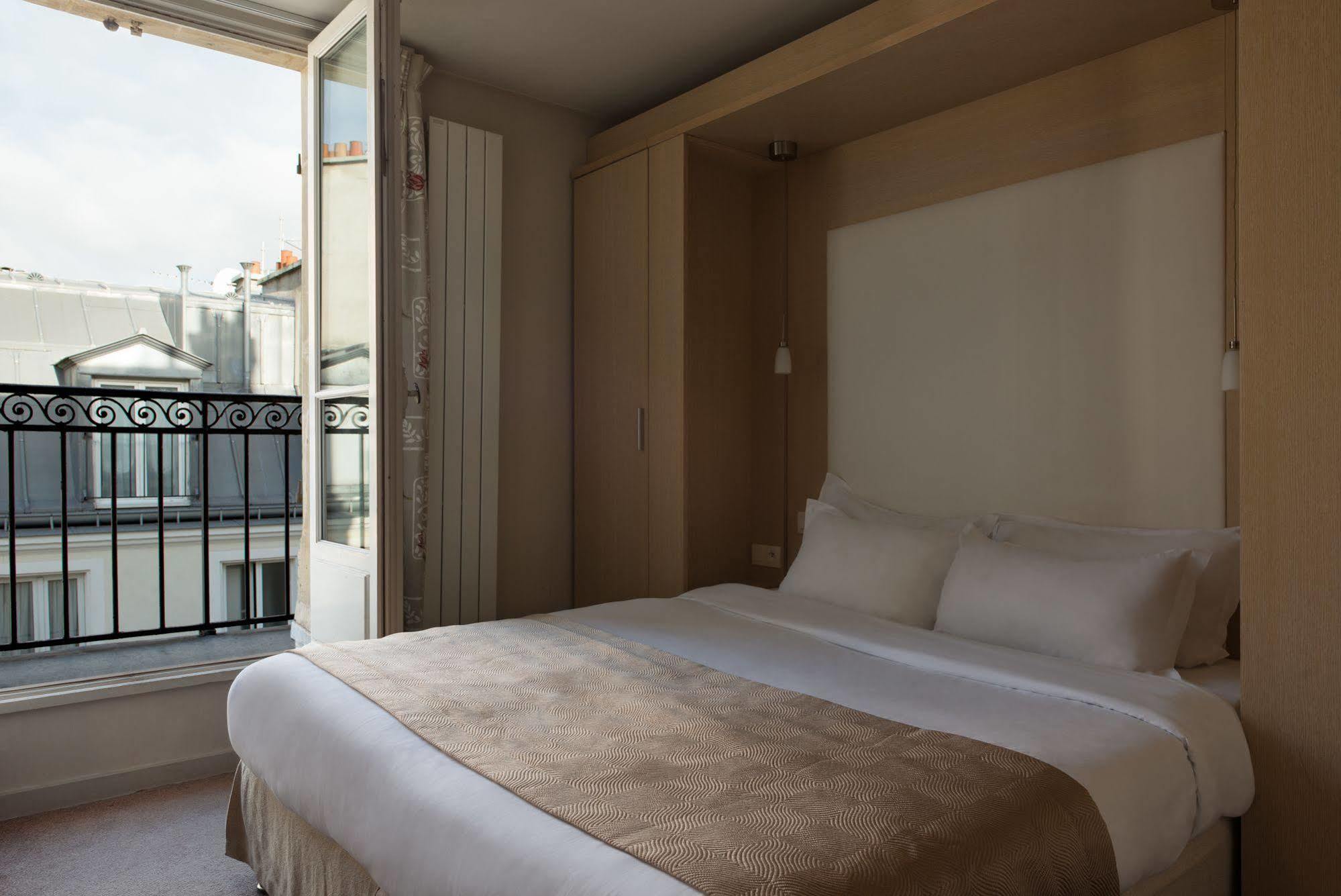 Hotel Du Savoir Paris Exterior photo